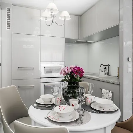 Nap Batorego Urban Glam *